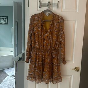 Women’s size XL NSR dress.